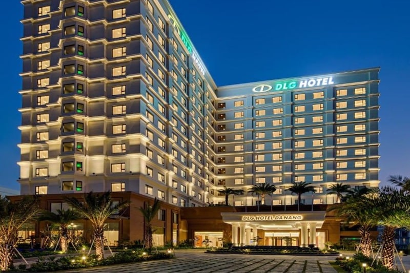  DLG Hotel Danang - Beach Hotel with Perfect Location