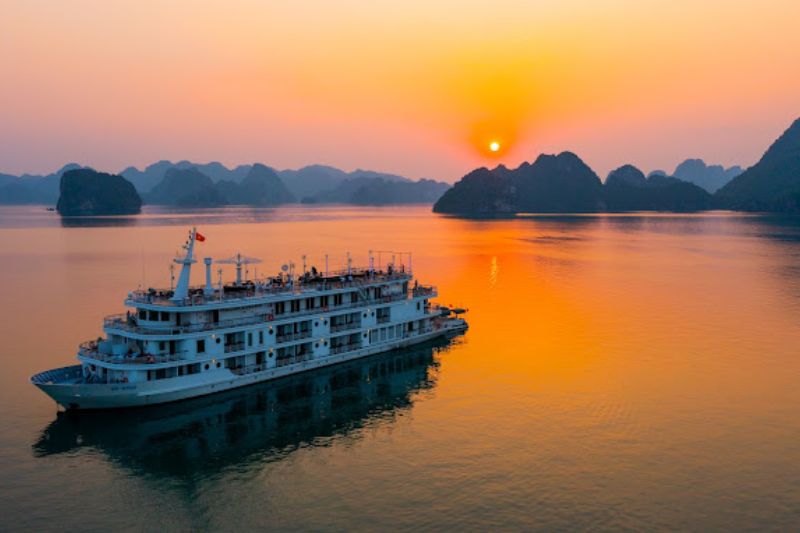 Paradise Elegance Ha Long Bay