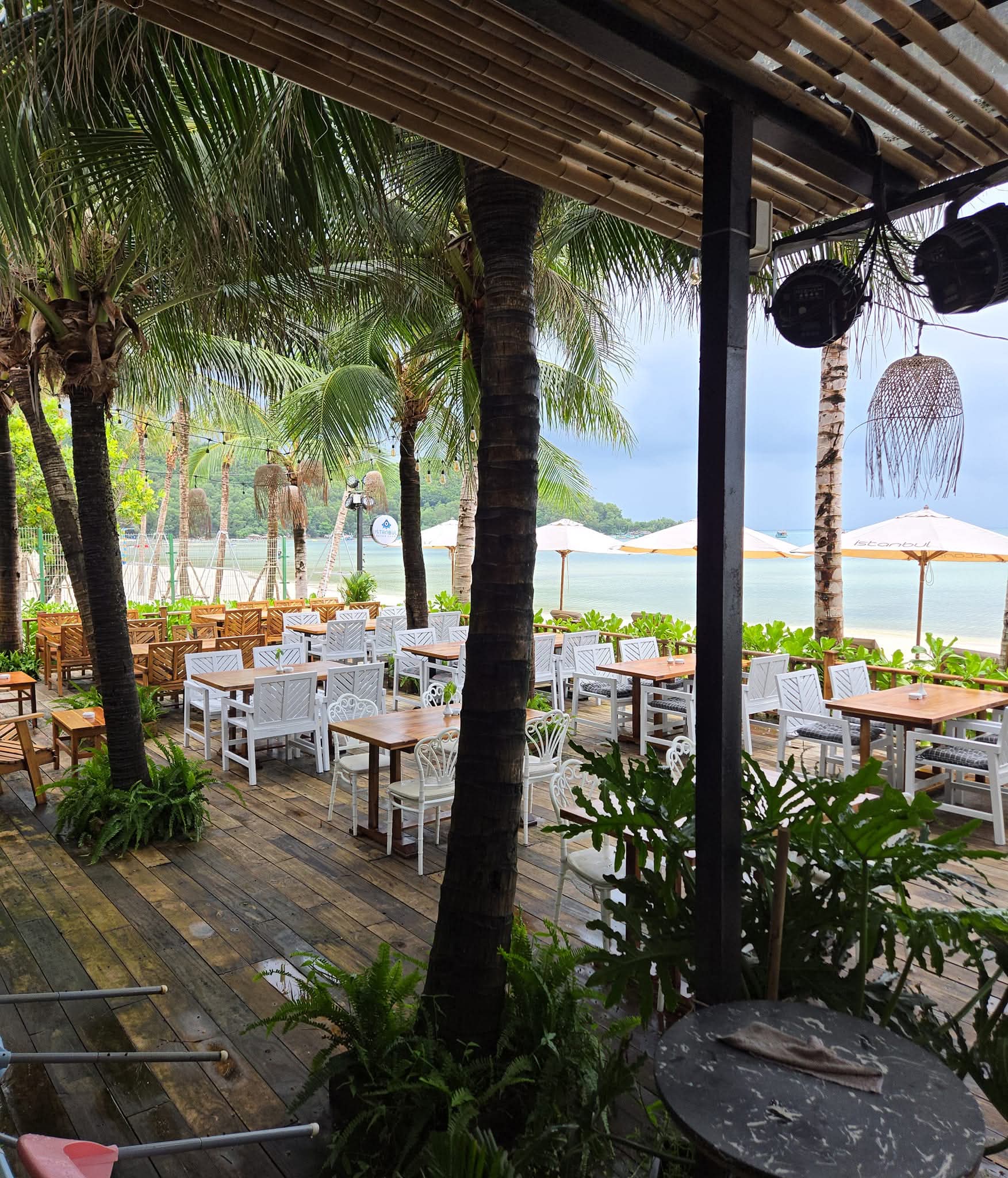 Istanbul Beach Club Phu Quoc